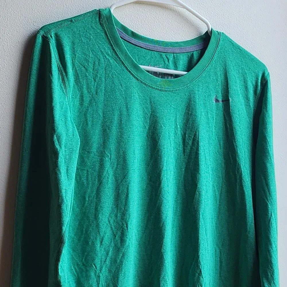 Nike Dri-Fit Green Scoop Neck Jersey Size Medium